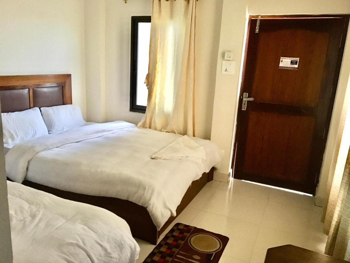 Hotel Suramma Rummindei Extérieur photo