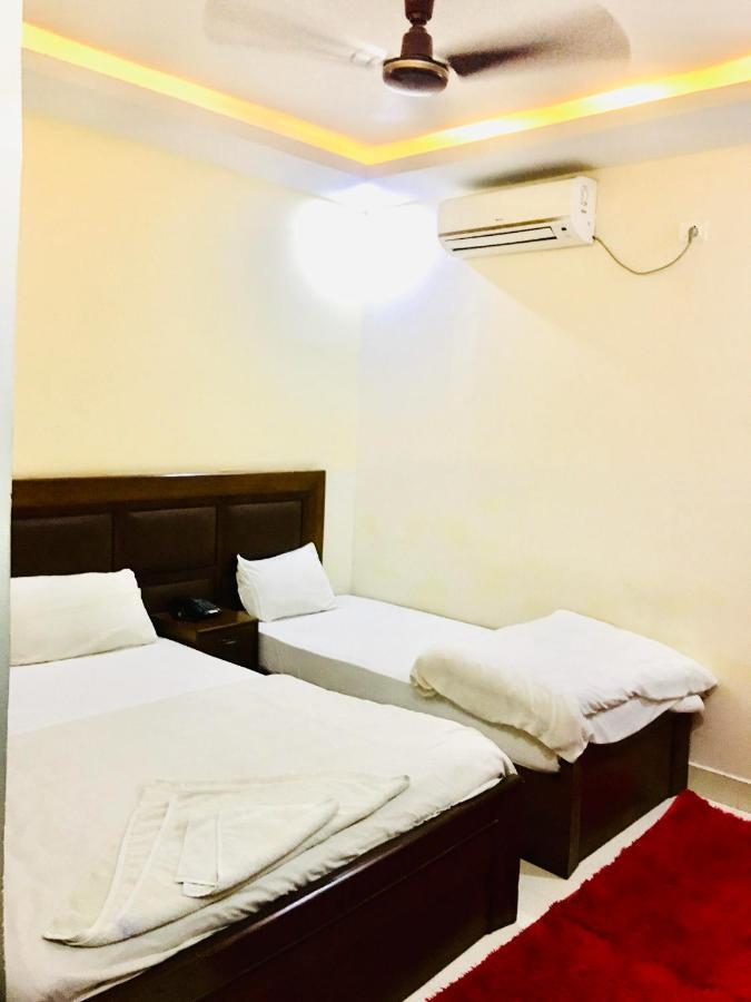 Hotel Suramma Rummindei Extérieur photo
